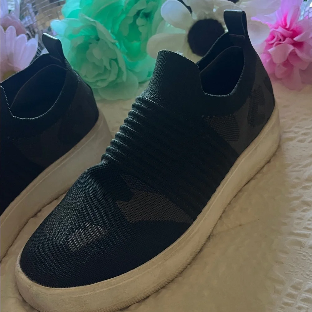 Stretchy Slip-On Sneakers